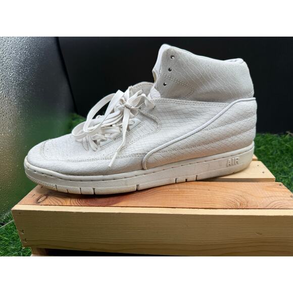 Nike Air Python - White- Size 10.5M - Picture 9 of 10